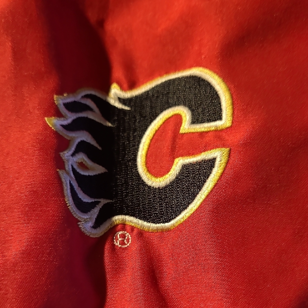 CALGARY FLAMES NHL Jacket with Embroidered Logo - Picture 2 of 13